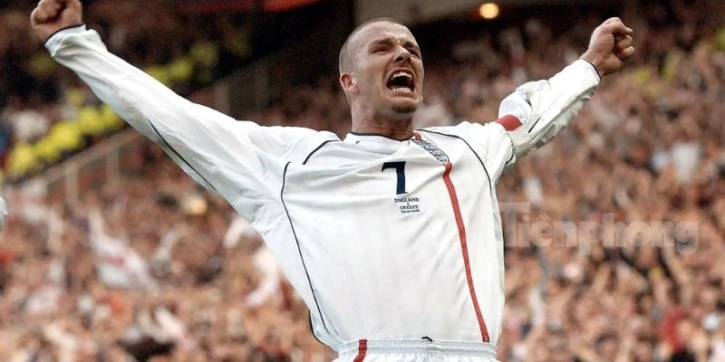 Highlight David Beckham – Cú đá phạt vào lưới Greece (2001)